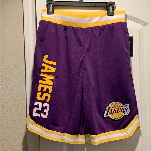 LeBron James 23 NBA LA Lakers Shorts Small NWT - Picture 1 of 9